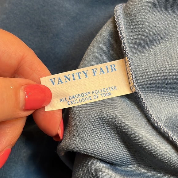 Rare 70’s Vanity Fair Shevelva Plush Velvet Warmth Robe/Gown Flare sleeve Size S - Picture 7 of 13